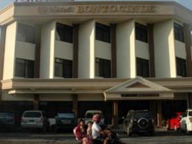 Hotel Bontocinde Makassar Exteriör bild
